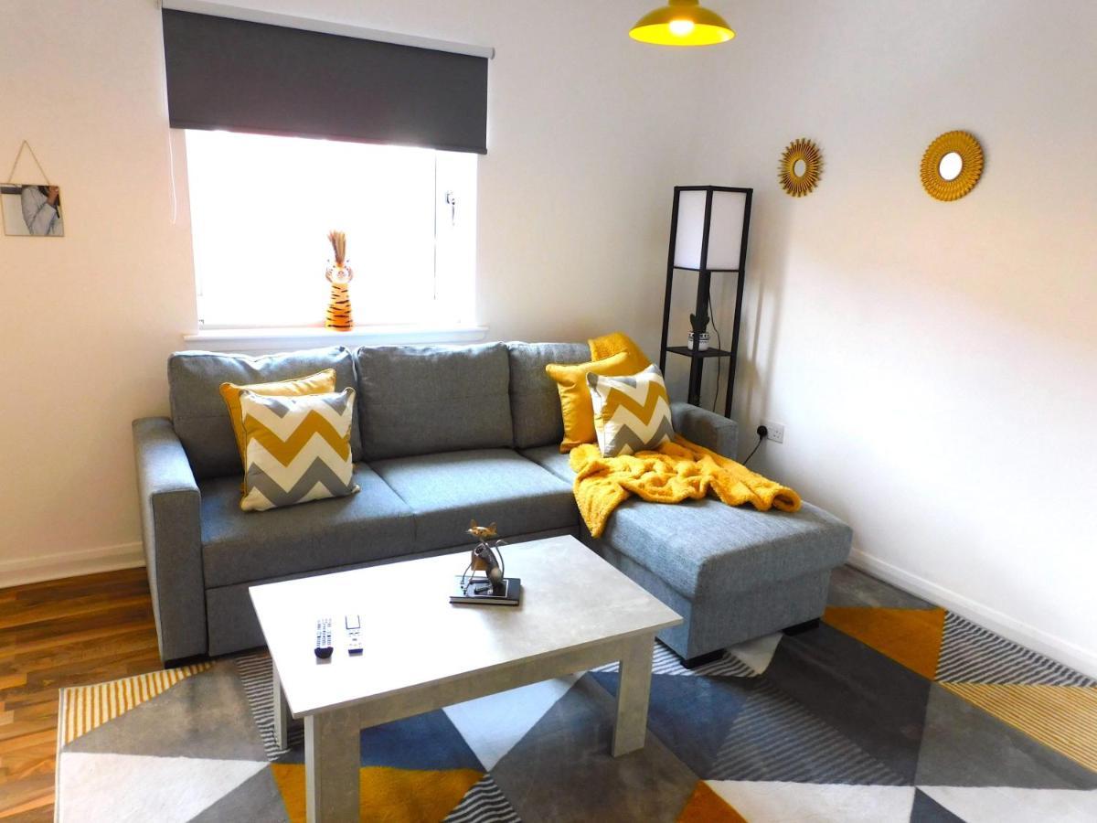 Newly Refurbished 1 Bed Apt In Hamilton Close To Station And Local Amenities Εξωτερικό φωτογραφία