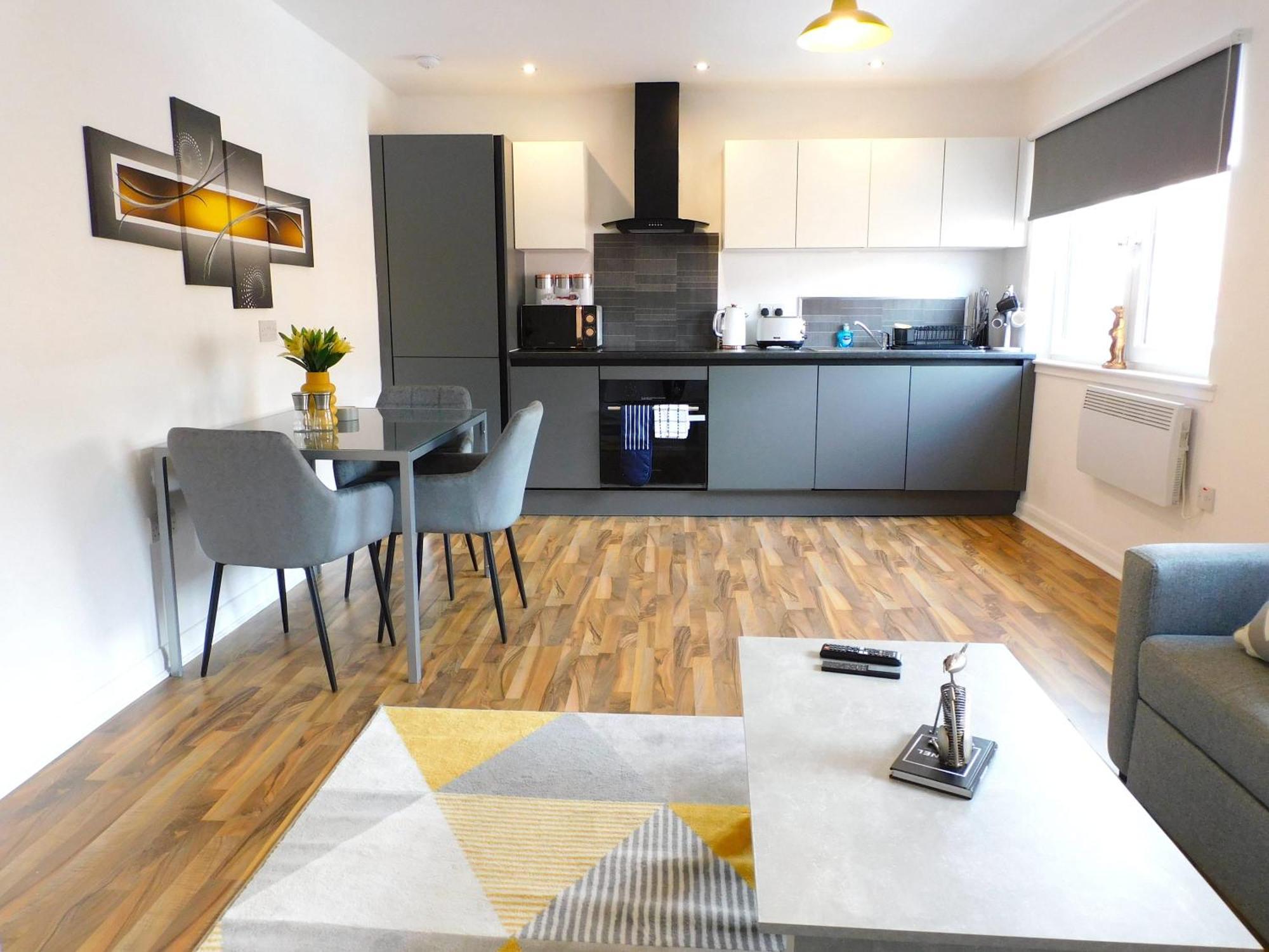 Newly Refurbished 1 Bed Apt In Hamilton Close To Station And Local Amenities Εξωτερικό φωτογραφία