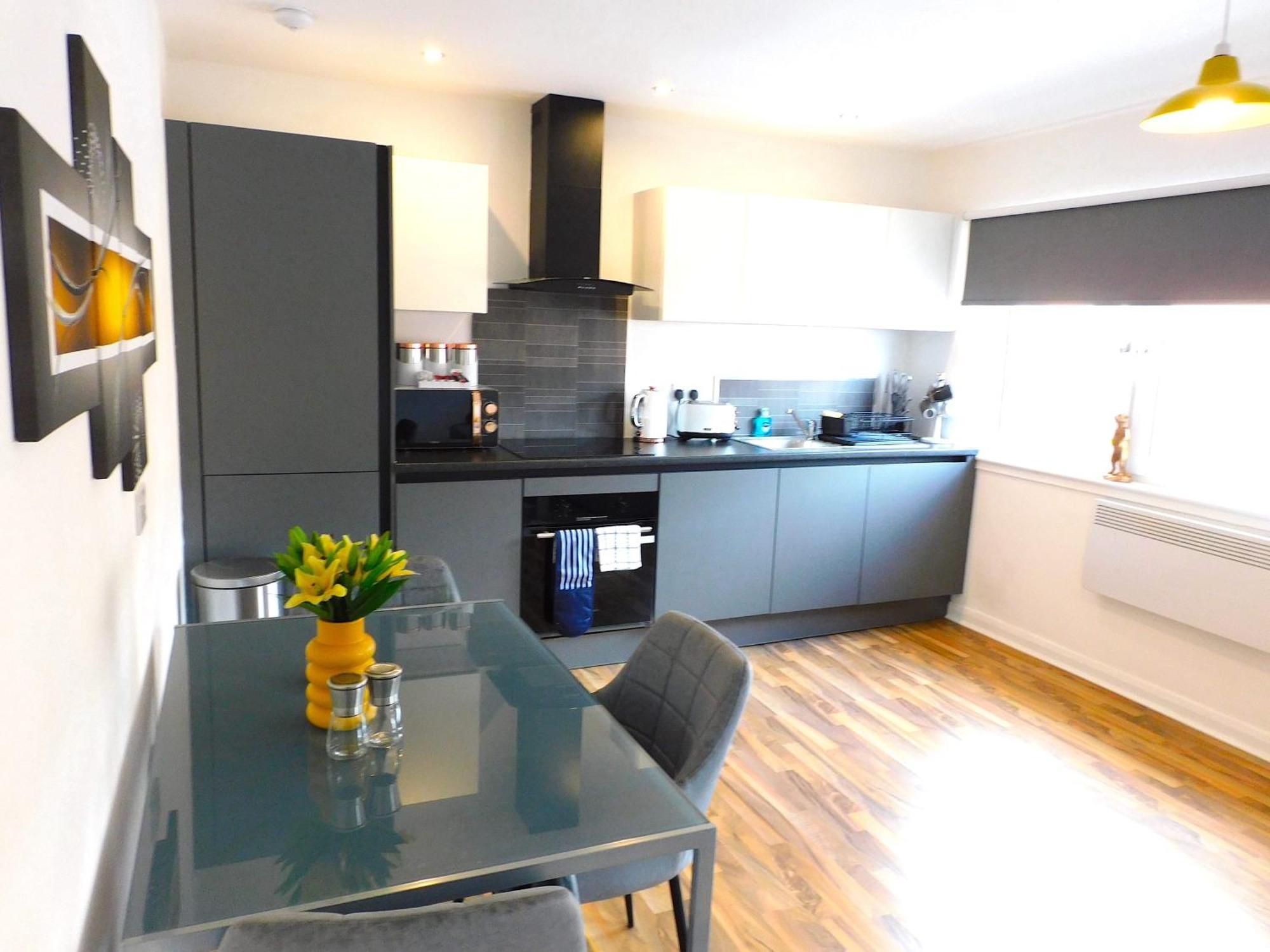 Newly Refurbished 1 Bed Apt In Hamilton Close To Station And Local Amenities Εξωτερικό φωτογραφία
